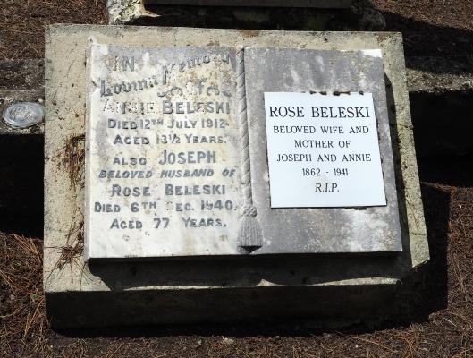 Headstone of 
Joseph and Rose Beleski and their daughter Annie.