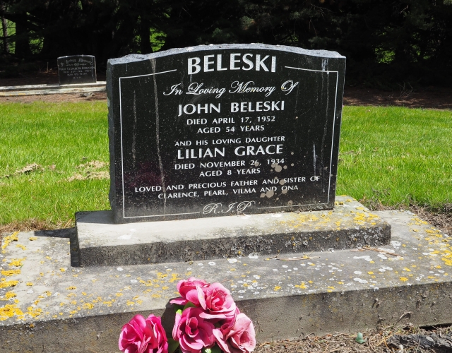 Headstone of John and his daughter Lilian Grace.