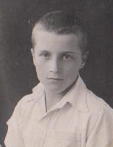 Joe Gratkowski as 
a boy