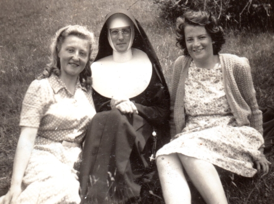 Jadzia 
with a friend and a nun on a Whanganui river picnic