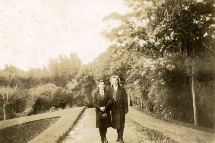 Jadzia 
with a friend at a Whanganui park