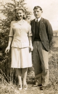 Jan and Jadzia Jarka,  
Pahiatua