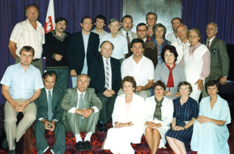 Marysia with members of the Auckland Polish Association