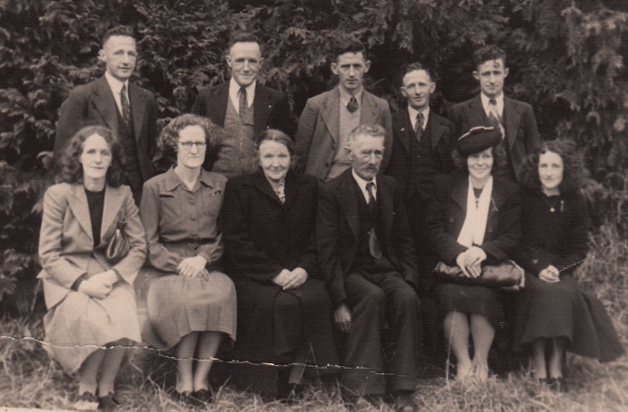 Joe and Barbara Crofskey with their adult children.