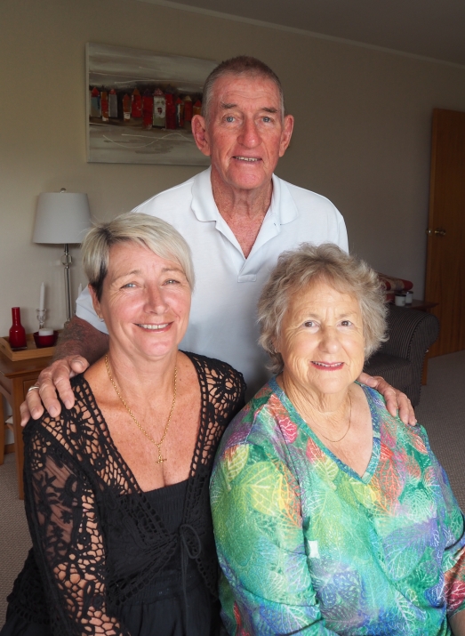 Ken Luskie with his 
wife, Sue, and his sister-in-law, Pat