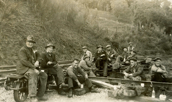 Michał with other 
railway workers