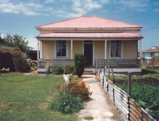 Voitrekovsky house 
in Hawera