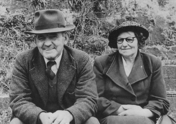 Bill and Nell 
Yearbury